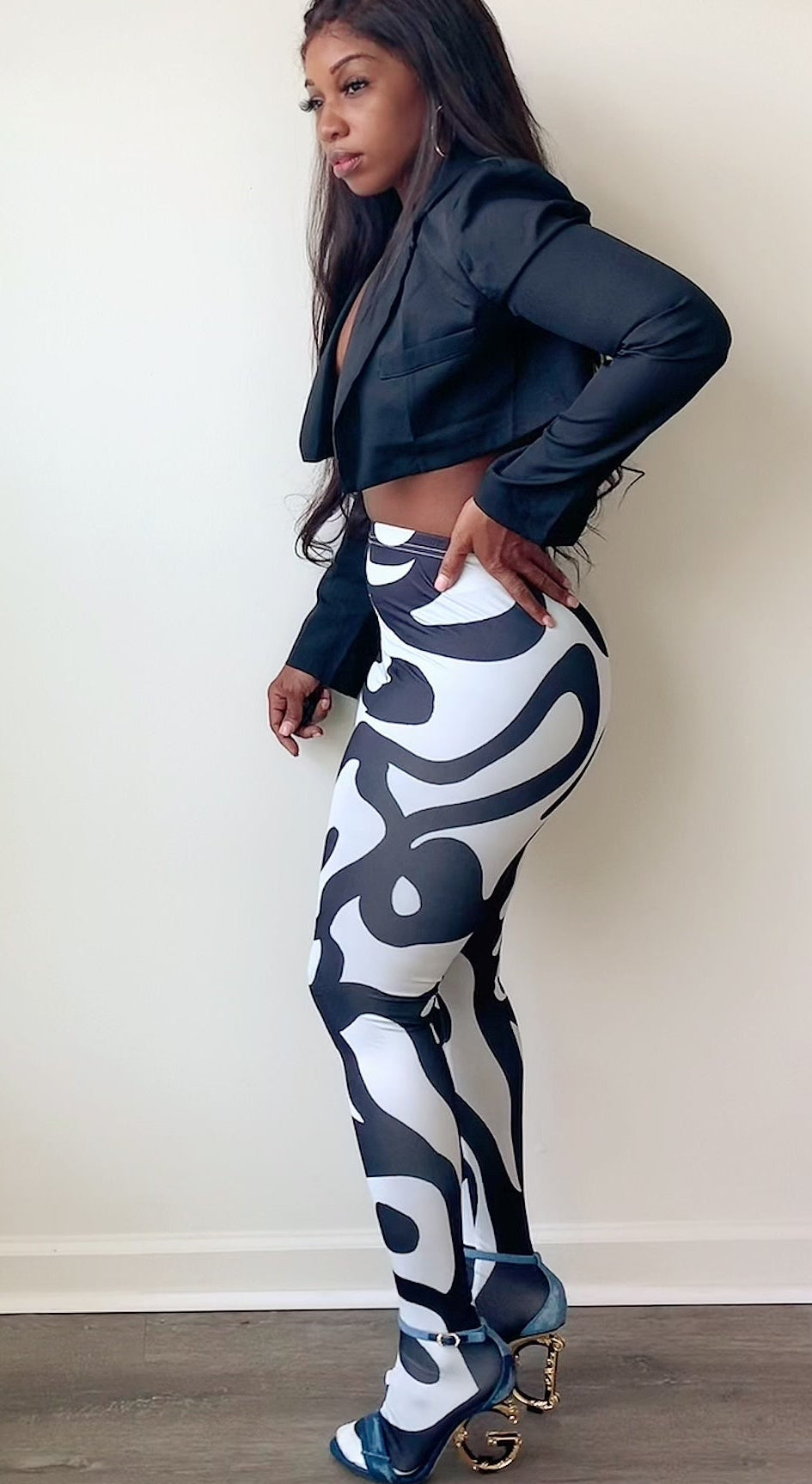 Abstract Wave High Waist Leggings