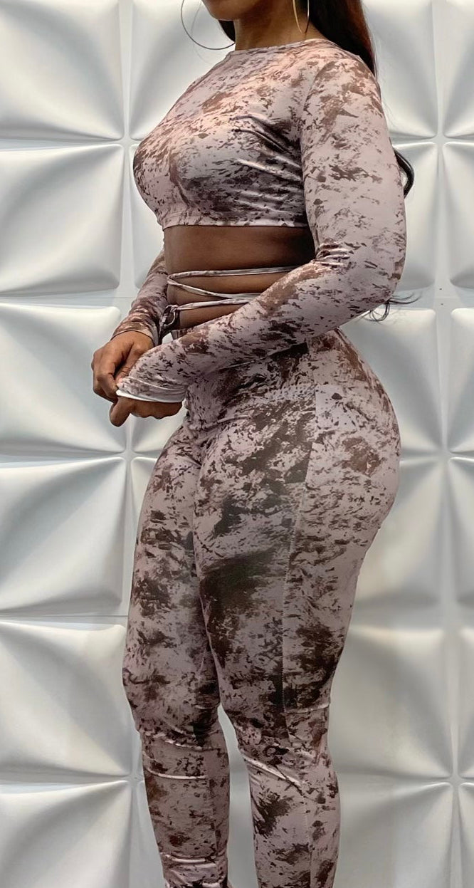 Mocha Marble Two-Piece Set